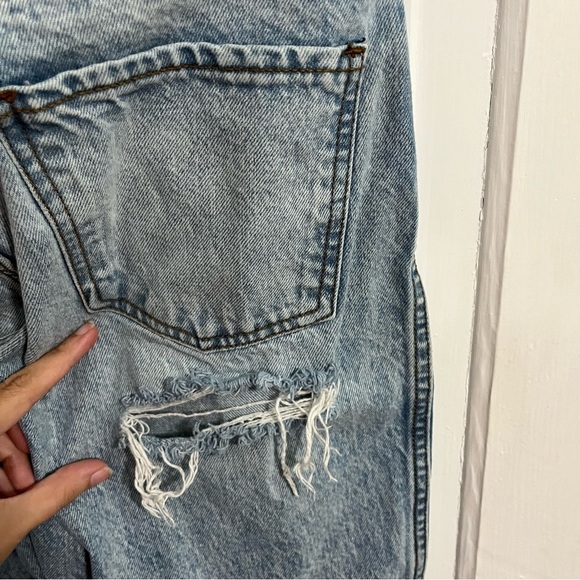 Revice Distressed Jeans Raw Hem Butt Rip Size 27 B2 - Picture 3 of 8